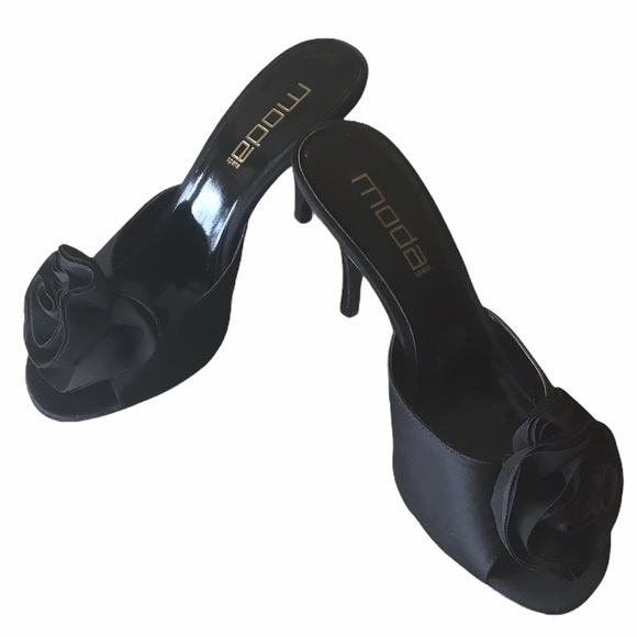 Moda Spana Satin Rose Peep Slide Pumps 8.5